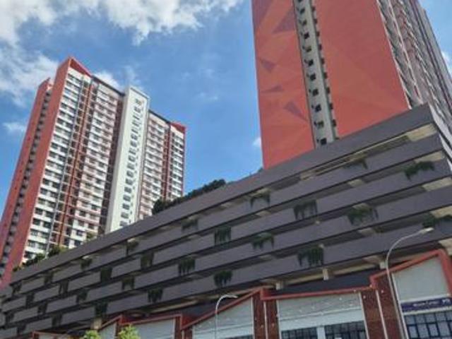 Below SNP Pricee Corner Unit The Amber Residence Twentyfive7