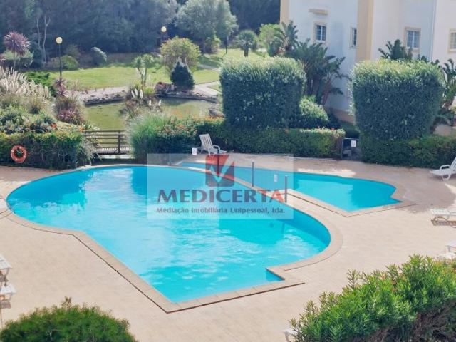 Beloura T3 Condomínio com piscina