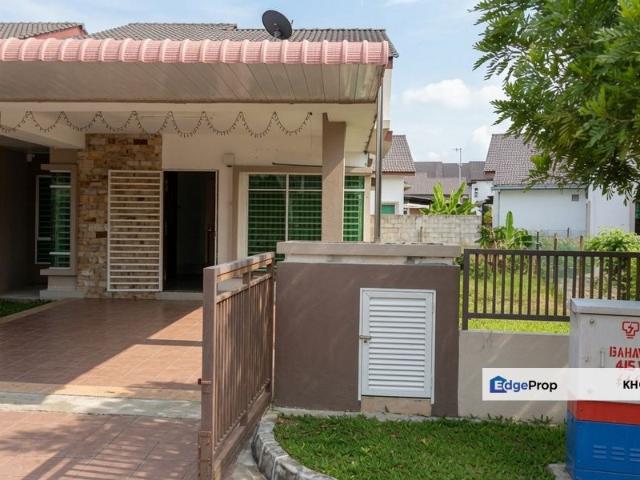 Bertam Lakehomes