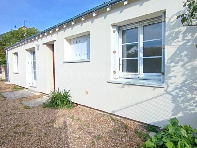 Bertrand JOUBERT by BSK IMMOBILIER vous propose à St Cyr Sur Loire