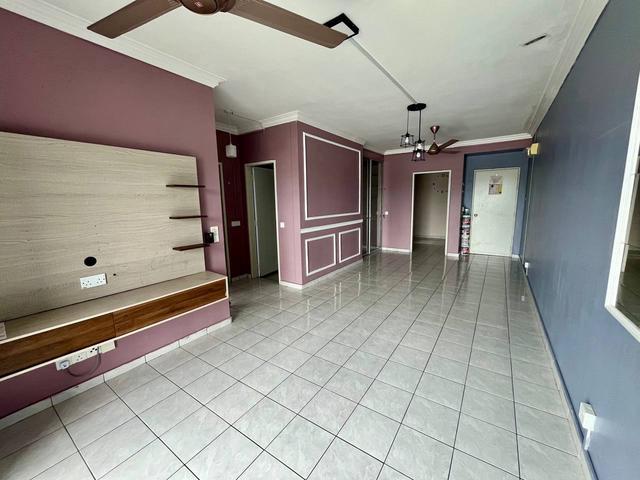 Berbaloi beli Cantik Pangsapuri D Kristal Setia Ecohill Semenyih