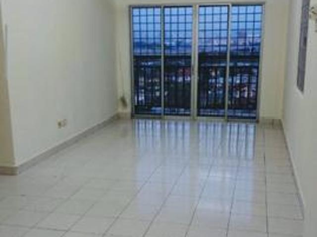 Berbaloi Mandy Court Apartment for Sale