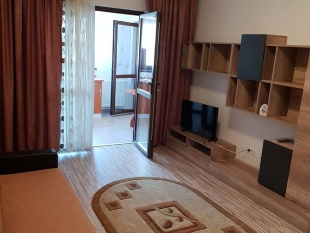 Berceni Metalurgiei, cu parcare si centrala ocazie