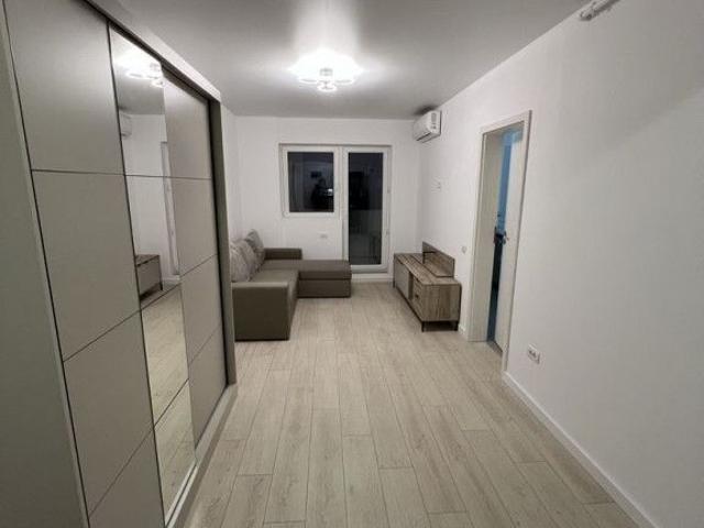 Berceni metrou biruintei 81 siena