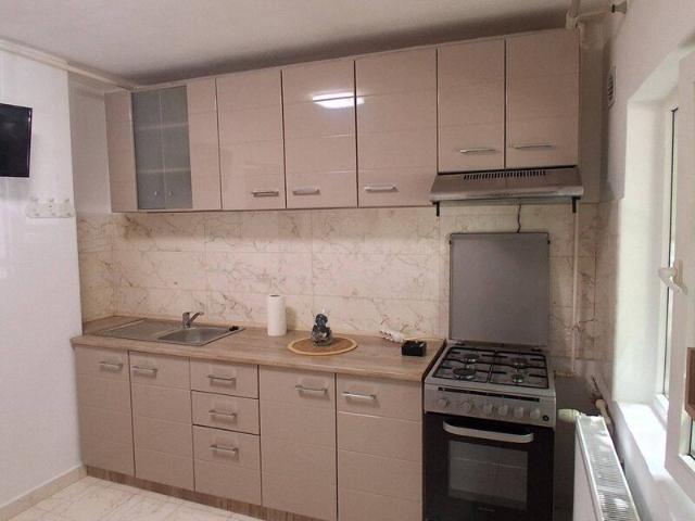Berceni, Brancoveanu, garsoniera