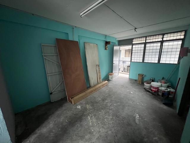 Bercham Flat Low Cost For Sale