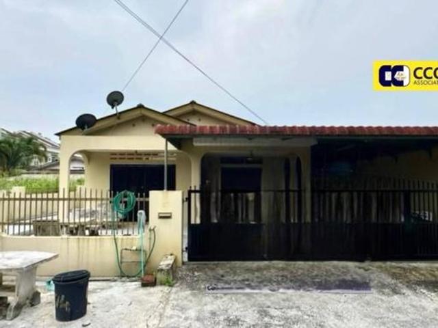 Bercham Single Storey Bungalow House For Sale
