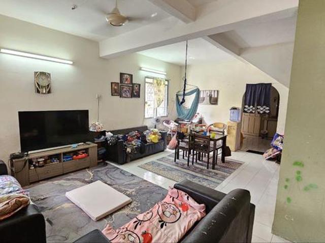 bercham taman pakatan jaya ipoh corner good condition