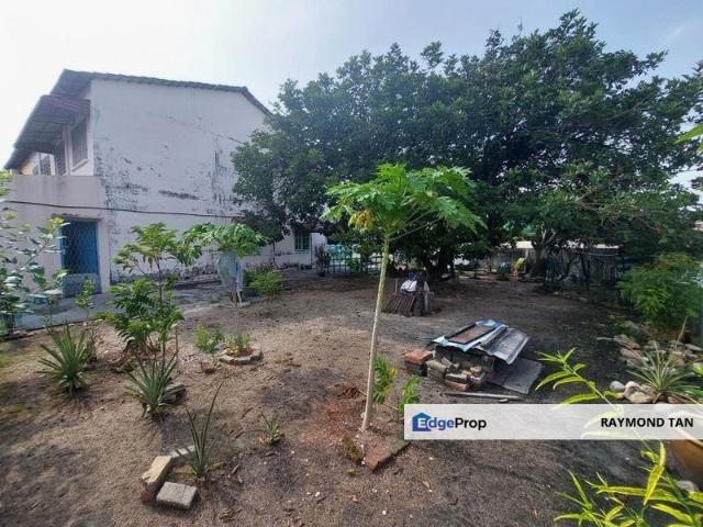 Bercham Tasek Indah Double Storey Terrace Corner House