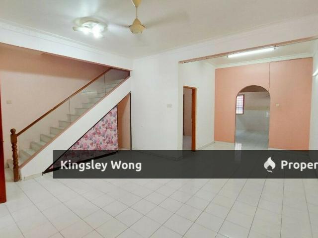 Bercham Utara Double Storey Terrace House Bacis unit For Rent