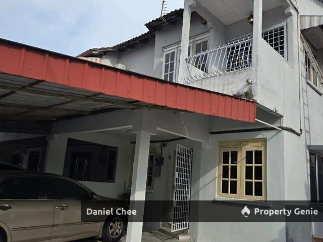 Bercham 2 Storey near to Lotus for rent