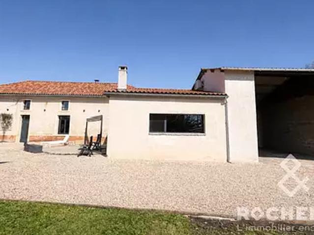 Bercloux 17770 Achat / Vente maison 5 pièces t5 parking