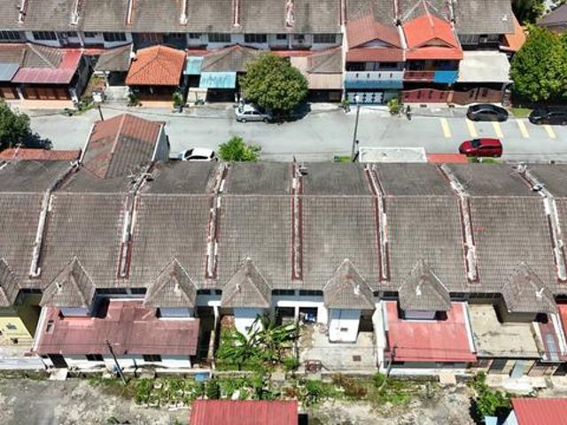 Berdekatan KTM 2Sty Taman PinggiranSenawang