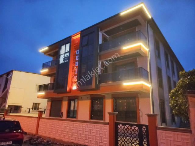 Bergama Atatürk Mah Doğalgazlı Lüks Kapalı Mutfak 2+1 Geniş Kiralık Dairelerr