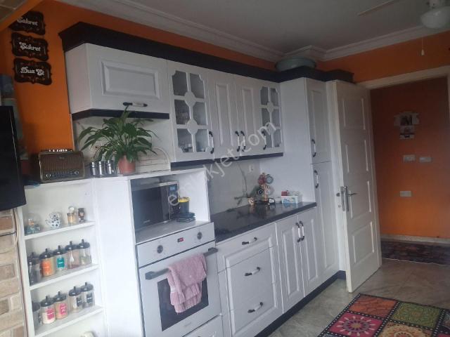Bergama Fatih Mah Doğalgazlı Önü Açık Park Manzaralı Ara 2.kat 3+1 Geniş Satılık Daire