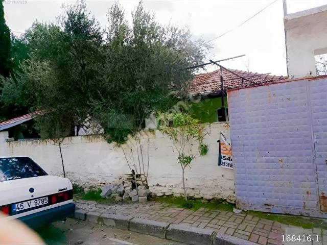 BERGAMA FEVZİPAŞA'DA 475 m 3 KAT İMARLI MÜSTAKİL EVLİ YATIRIMLIK ARSA