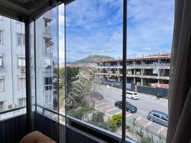 Bergama Gaziosmanpaşa Mah. Semiye Sitesinde 3+1 Satılık Daire