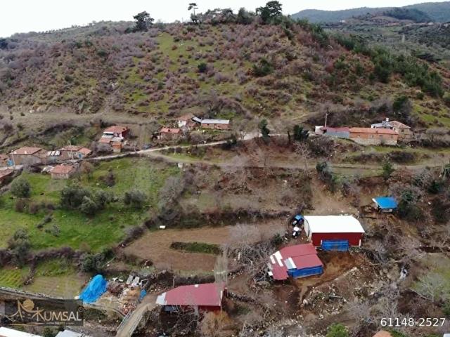 Bergama Karalar Mah. Merkez de 503m2 Acil Satılık Arsa !
