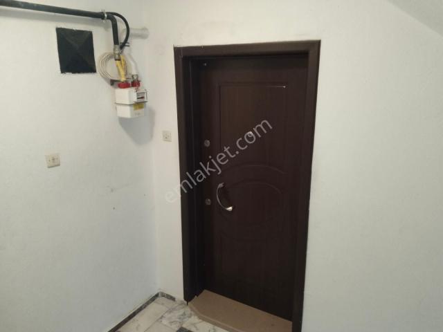 Bergama Turabey Mah Doğalgazlı Kapalı Mutfak 2 Banyo 3 Balkonlu Ara 3.kat 4+1 Geniş Kiralık Daire