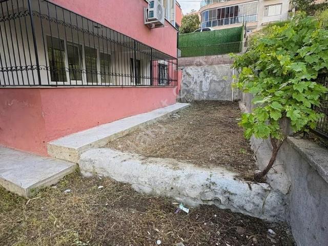 Bergama Zafer Mahallesinde Müstakil Tadında 3+1 Satılık Daire