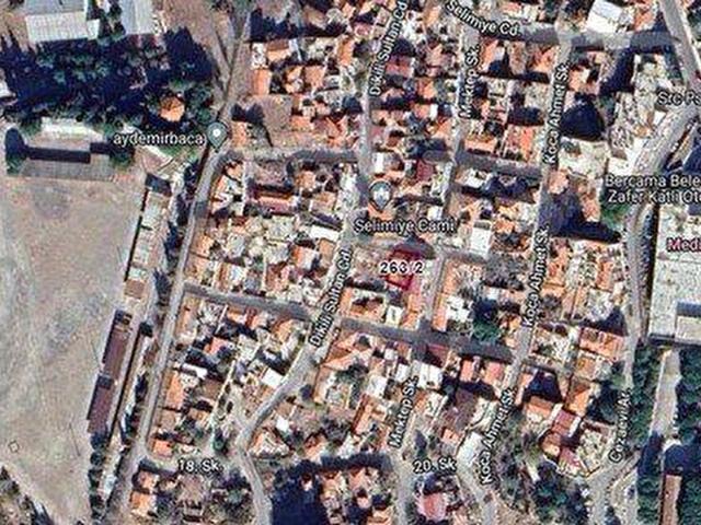 BERGAMA'DA SATILIK İMARLI ARSA