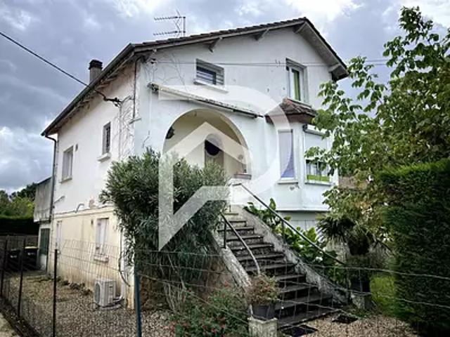 Bergerac 24100 Achat / Vente immeuble au dernier étage terrasse