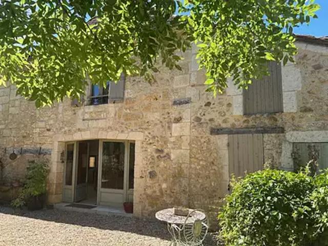 Bergerac 24100 Achat / Vente maison 8 pièces t8 terrasse parking