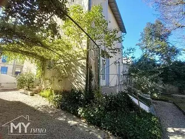Bergerac 24100 Achat / Vente maison 9 pièces t9