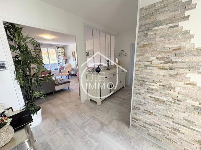 BERGERAC: Appartement 3 pièces de 83m² avec balcon 83m² Bergerac