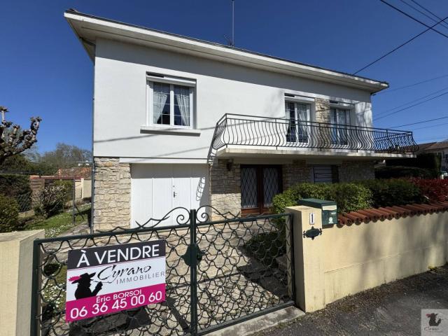 BERGERAC CENTRE VILLE MAISON 3 CHAMBRES PROCHE COMMODITES