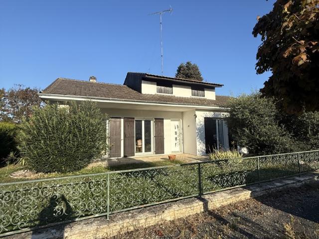 Bergerac maison 6 pièces 133m2