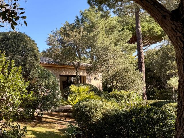 Bergerie en pierre de taille Domaine de Cala Rossa 87m² Lecci