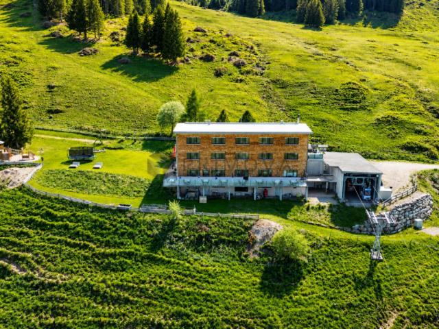 Berghotel Schönhalden mit eigener Seilbahn