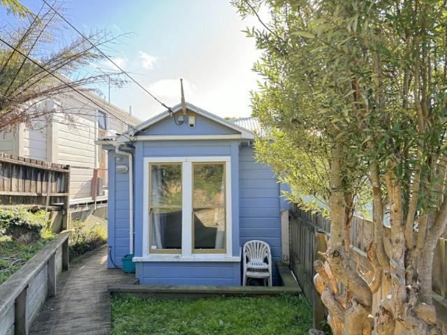 berhampore, 2 bedrooms