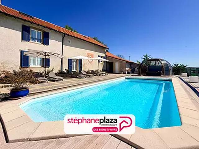 Bérig Vintrange 57660 Achat / Vente maison 12 pièces t12 au dernier étage terrasse