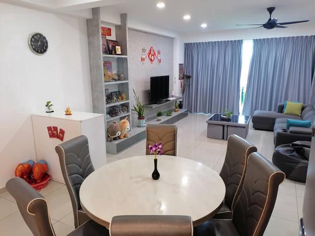 Berjaya Condominium For sale Fung Sui corner lot
