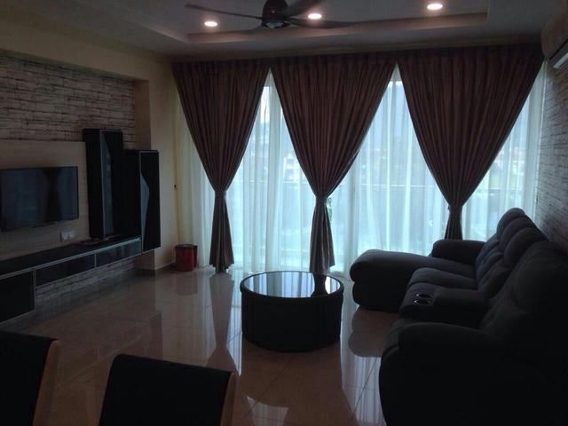 Berjaya Condominium Free Wifi Corner Luxury Fully Furnished Windy Unit