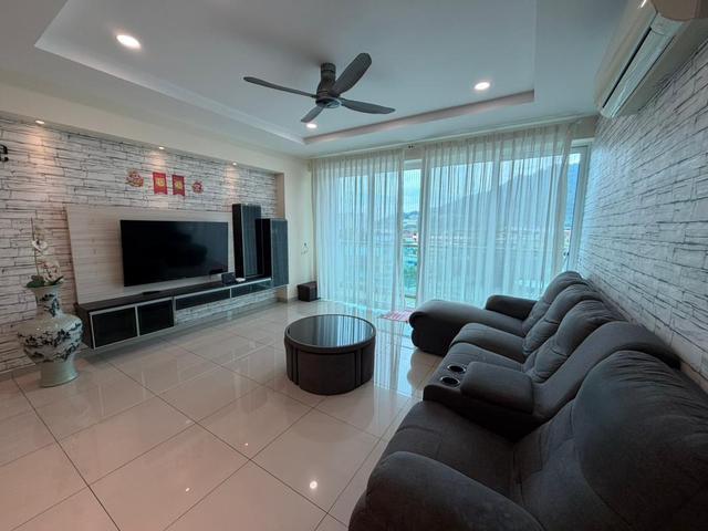 Berjaya Condominium Super Luxury Fully Furnished Free 300mbps Wifi