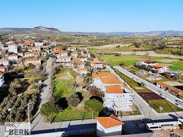 BERK EMLAK'TAN MANİSA KÖPRÜBAŞI MERKEZDE SATILIK 4 ADET ARSA