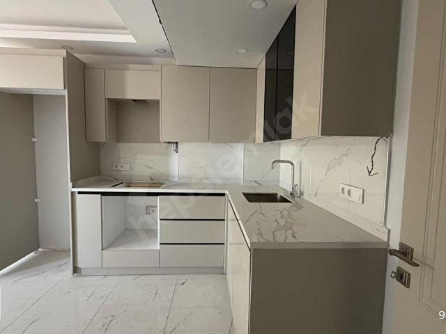 BERK EMLAK'TAN MENDERES MERKEZDE SATILIK 2+1 SIFIR DAİRE