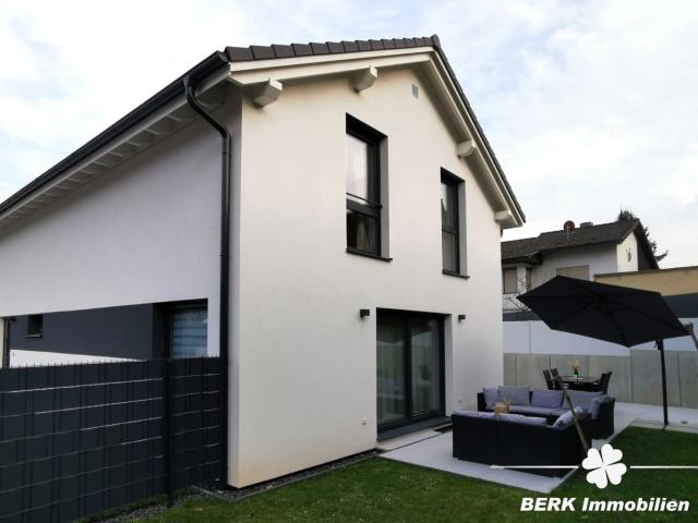 BERK Immobilien WIE NEU elegantes Einfamilienhaus mit Garten in Miltenberg Breitendiel zu verkaufen