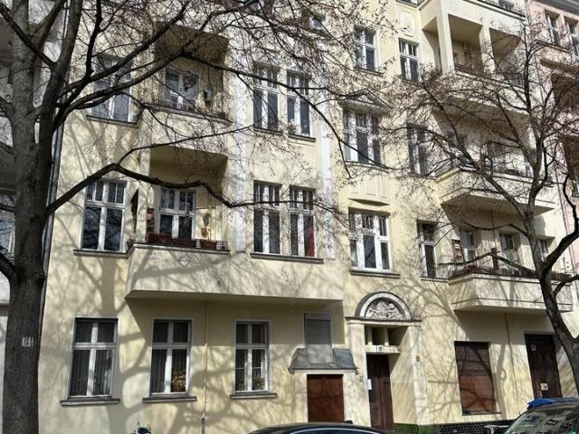 Berlin Kreuzberg: Solides Mehrfamilienhaus Jugendstil