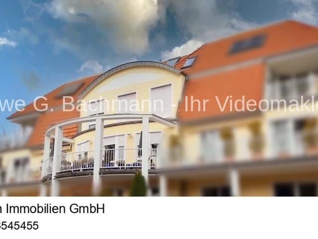Berlin / Reinickendorf Konradshöhe: Helle Maisonette Wohnung mit 3 Zi gr. Balkon & 2 Bädern
