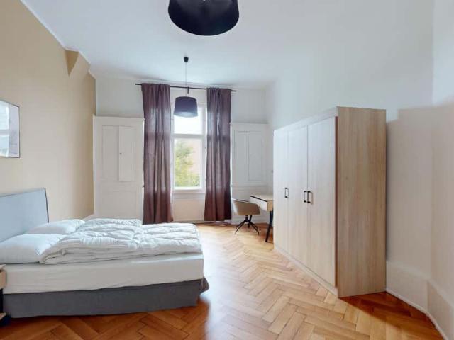 Berlin Rhein 4 Room L 4