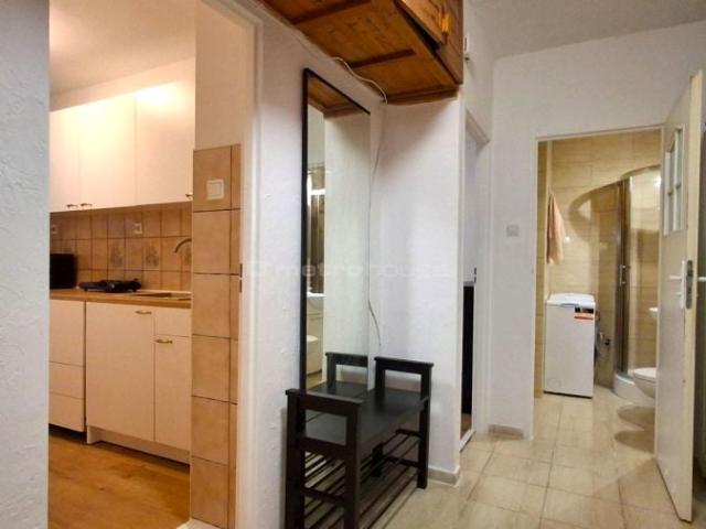 Bernardyńska 57 m², Warszawa
