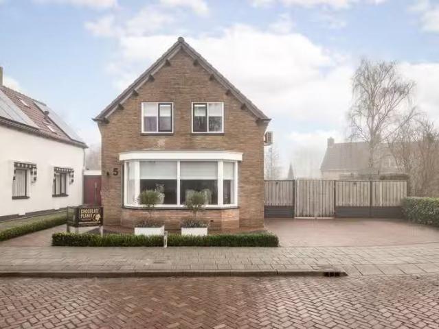 Bernhardstraat 5 Hoogkarspel