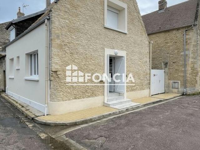 Bernières sur mer – maison en pierre entièrement rénovée – à 750 m de la plage
