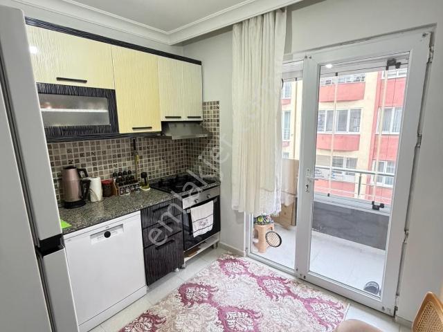 Berrak'tan Reşadiye Mah. Aşevi Arkasında Geniş 2+1 Satılık Daire