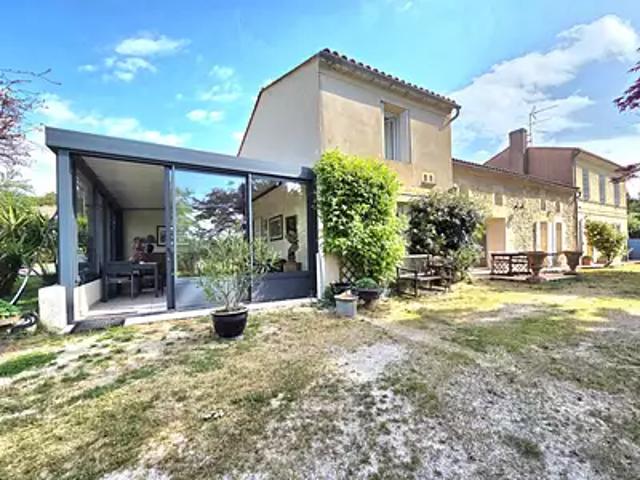 Berson 33390 Achat / Vente maison 7 pièces t7 parking
