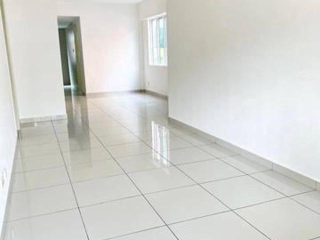 Best Buy Upper Floor TownHouse Goodview Heights in Villa Astana Kajang